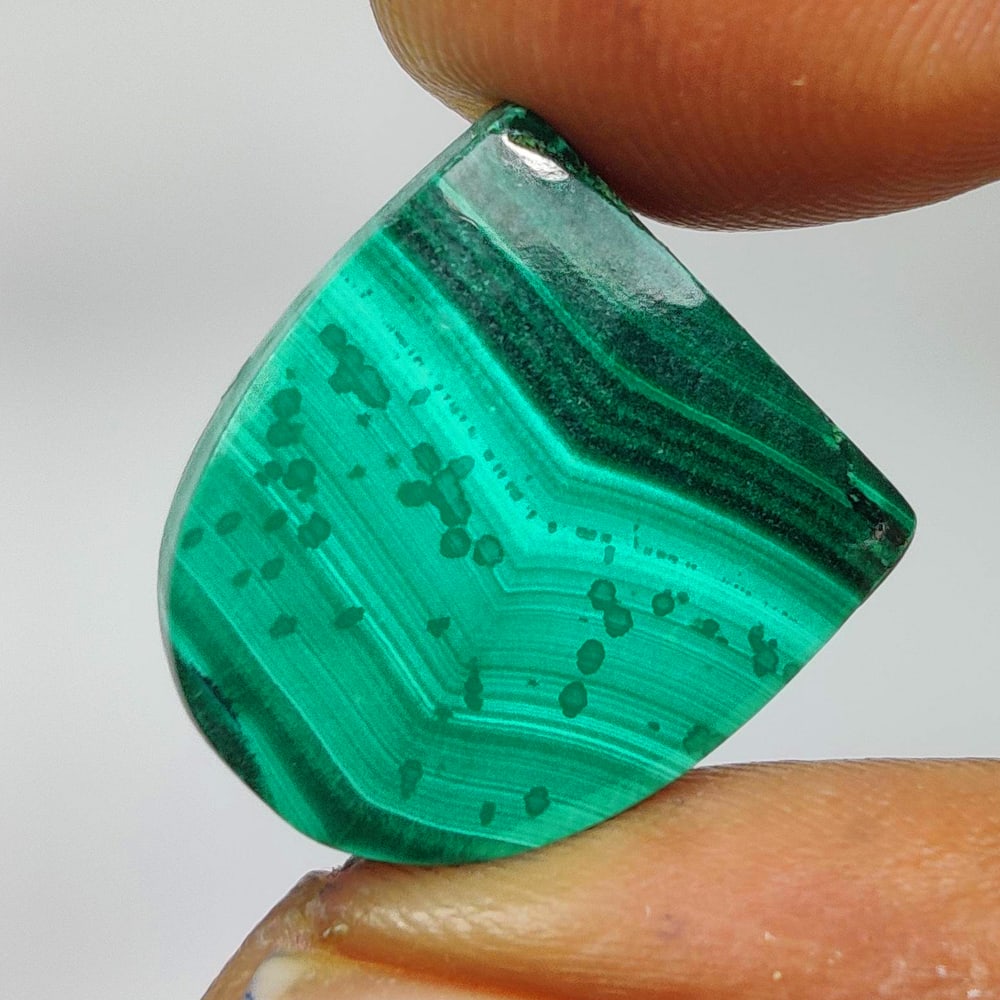 16.24 Ct Natural Green Malachite Fancy Cab: Weight - 16.24 Ct / Dimensions - 15.80 x 14.30 x 4.80 mm / Shape - Fancy cab / Color - Green / Transparency -Opaque / Origin - Russia / Treatment - None