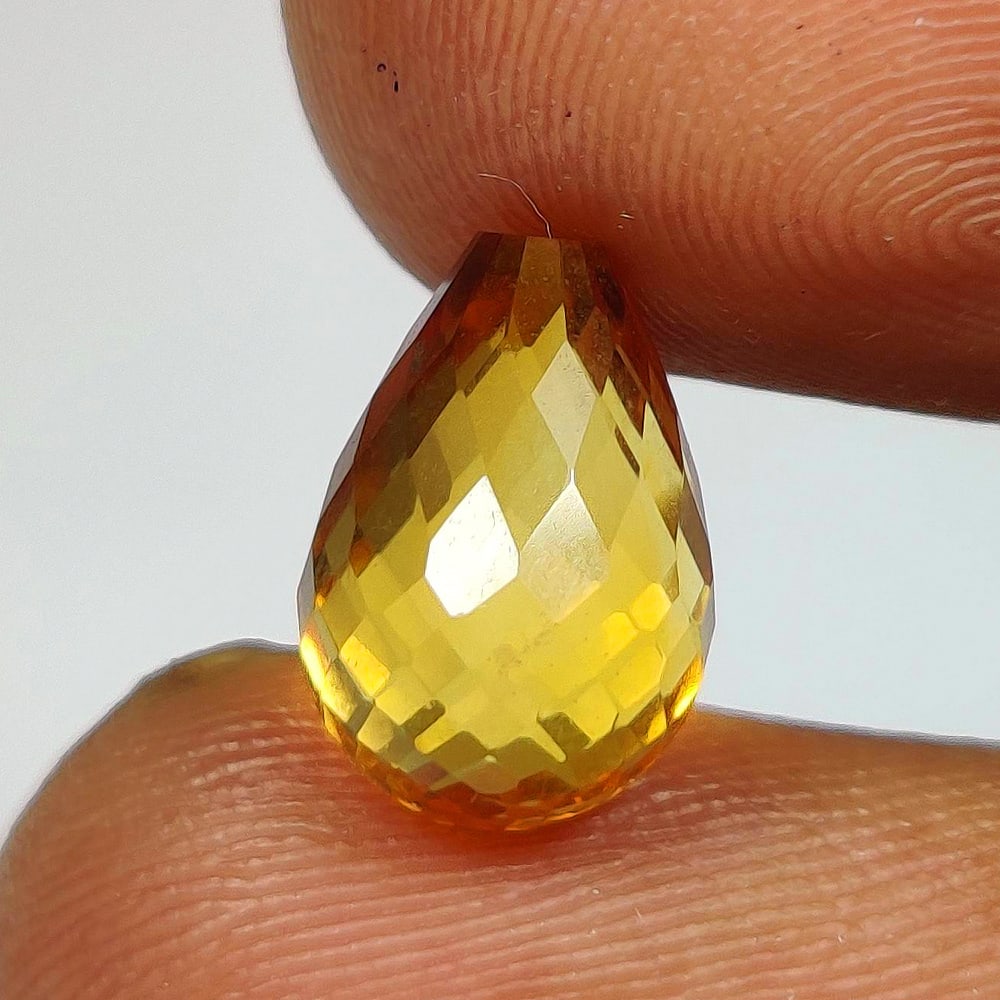 3.34 Ct Natural Yellow Citrine Pear Drop: weight - 3.34 Ct / Size - 10.40 x 7.40 x 7.40 mm / Shape - Excellent Pear Drop / Origin - Brazil / Treatment - heated