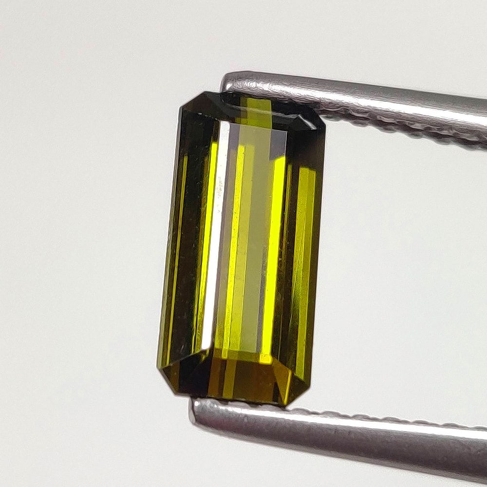 1.07 Ct Natural Tourmaline Octagon Cut: Weight - 1.07 Ct / Size - 8.70 x 4.30 x 3.20 mm / Shape - Octagon Cut / Clarity - VVS / Origin - Mozambique / Treatment - None