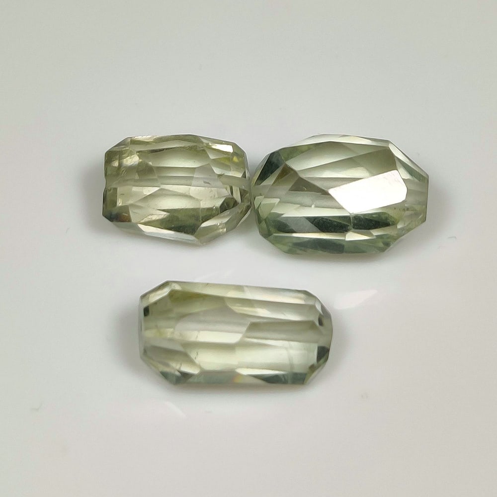 32.60 Ct Natural Green Amethyst Dumbbell Cut Beads: Weight - 32.60 Ct / Dimensions - 14.0x10.0 - 17.0x9.0 mm / 3 Pc's / Shape - Dumbbell Cut Beads / Color - Green / Origin - Brazil / Treatment - Heated