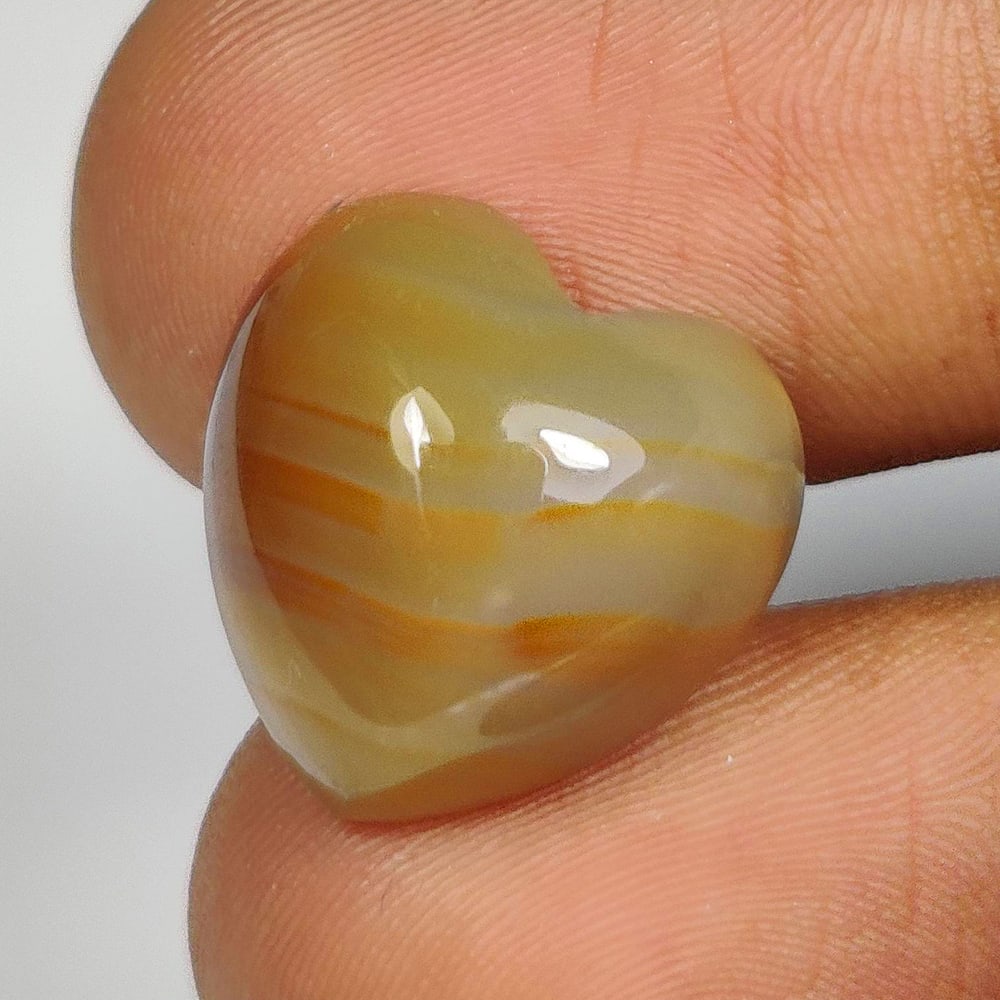 10.88 Ct Natural Dendrite Agate Heart Cab: weight - 10.88 Ct / Size - 15.50 x 15.30 x 7.30 mm / Shape - Excellent Heart Cab / Origin - Brazil / Treatment - None
