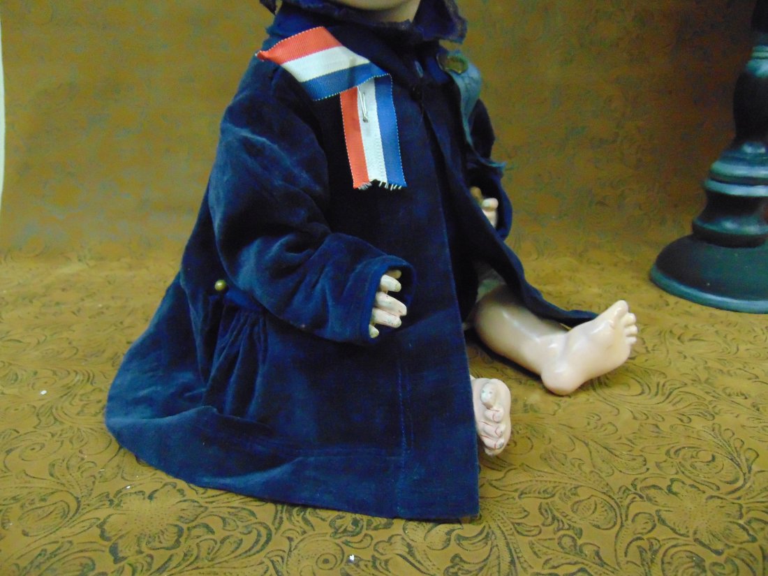 ANTIQUE / VINTAGE 2 PC  DOLL OUTFIT (1 of 7)