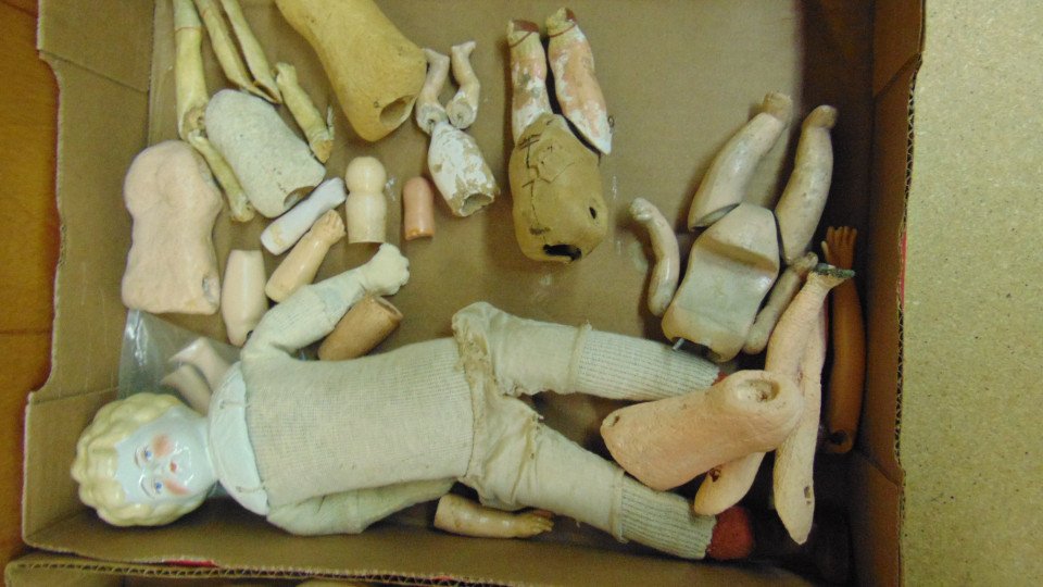 Miscellaneous Doll Parts Lot (1 of 1)