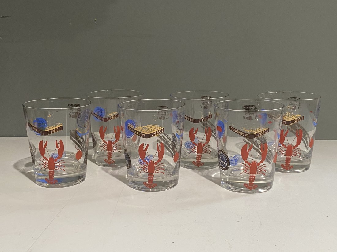 Lot of 6 Vintage High Ball Barware Glasses W/Lobsters: Lot of 6 vintage high ball or water barware glasses.Each one features a lobster, caviar, sardines and more. Each is 4.5 inches tall and 3.5 inches in diameter.