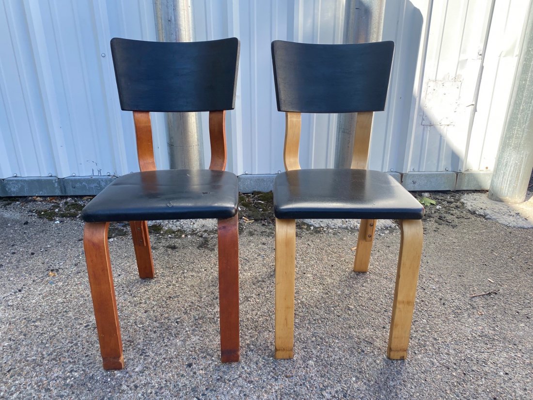 Pair of Thonet Chairs: Pair of Thonet chairs. Original labels on the bottom.