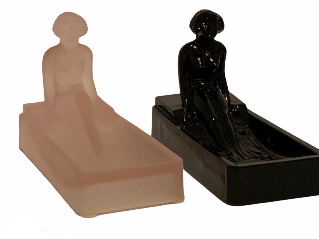 Pair of Art Deco Style Glass Flapper Soap Trinket Dish (1 of 7)