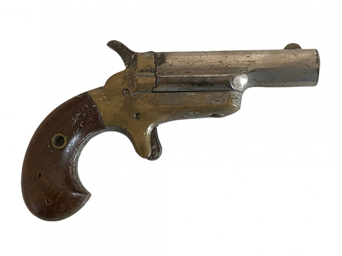 Antique Colt Derringer Pistol Small Size: Antique Colt Derringer pistol from the 1800’s. About 4.5 inches long by 2.75 tall. As-is.