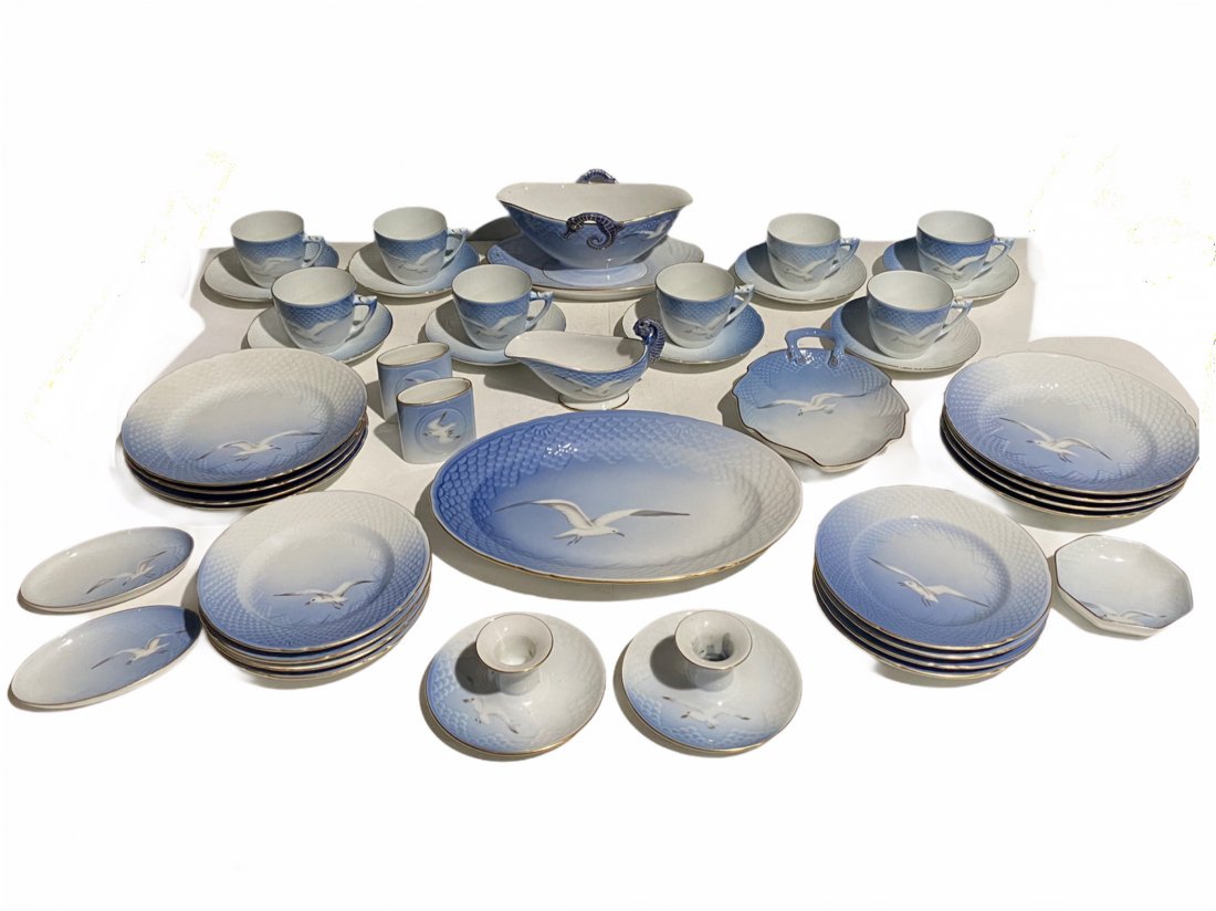 Large Lot of Bing and Grondahl Seagull Pattern China (1 of 18)