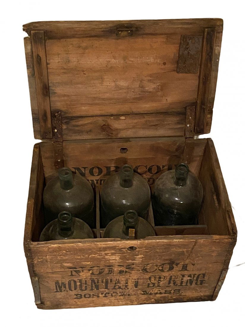 Nobscot Mountain Natural Spring Water Bottles and Crate (1 of 12)