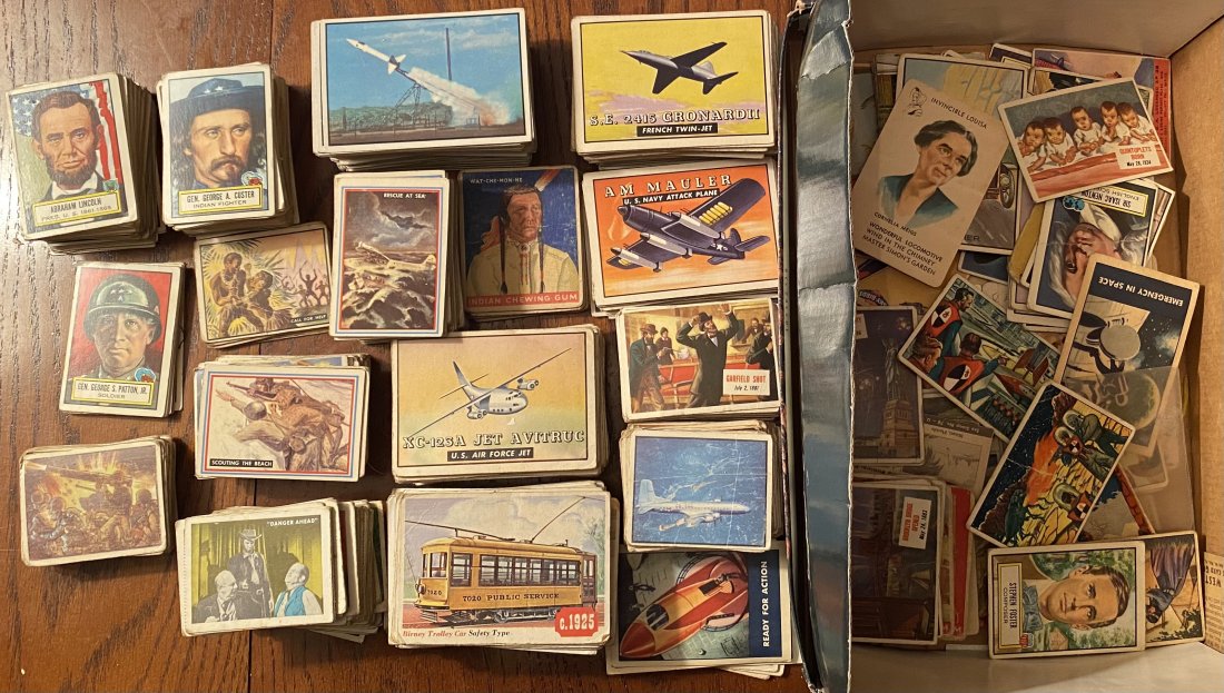 Large Lot of Various Vintage Bubblegum Trading Cards (1 of 18)