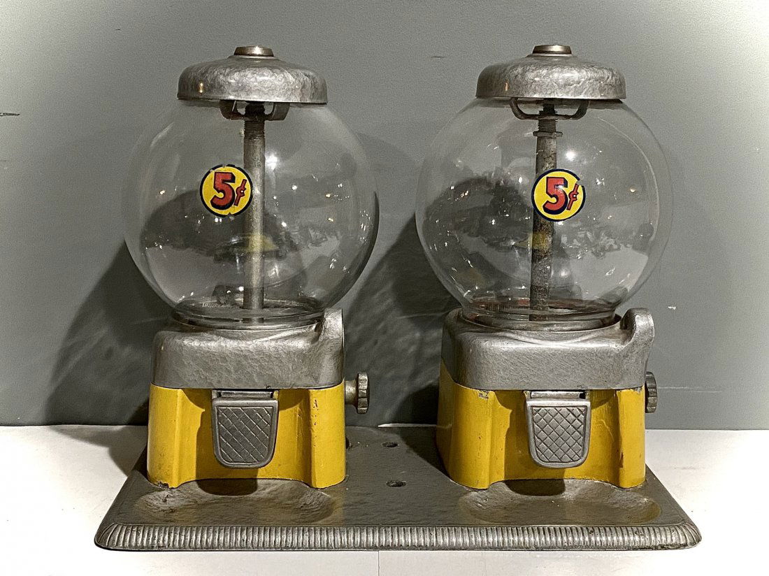 Double 5 Cent Gumball Candy Vending Machine (1 of 9)