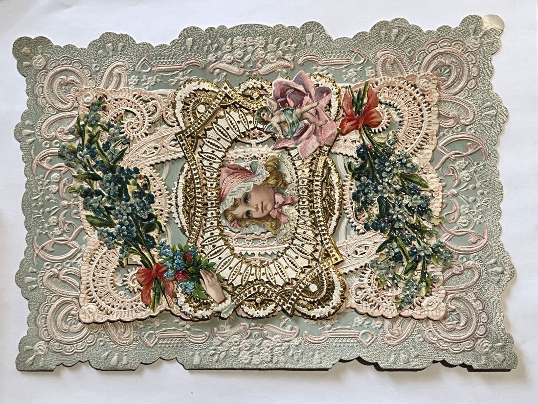 Victorian Paper Lace Valentine Card (1 of 7)
