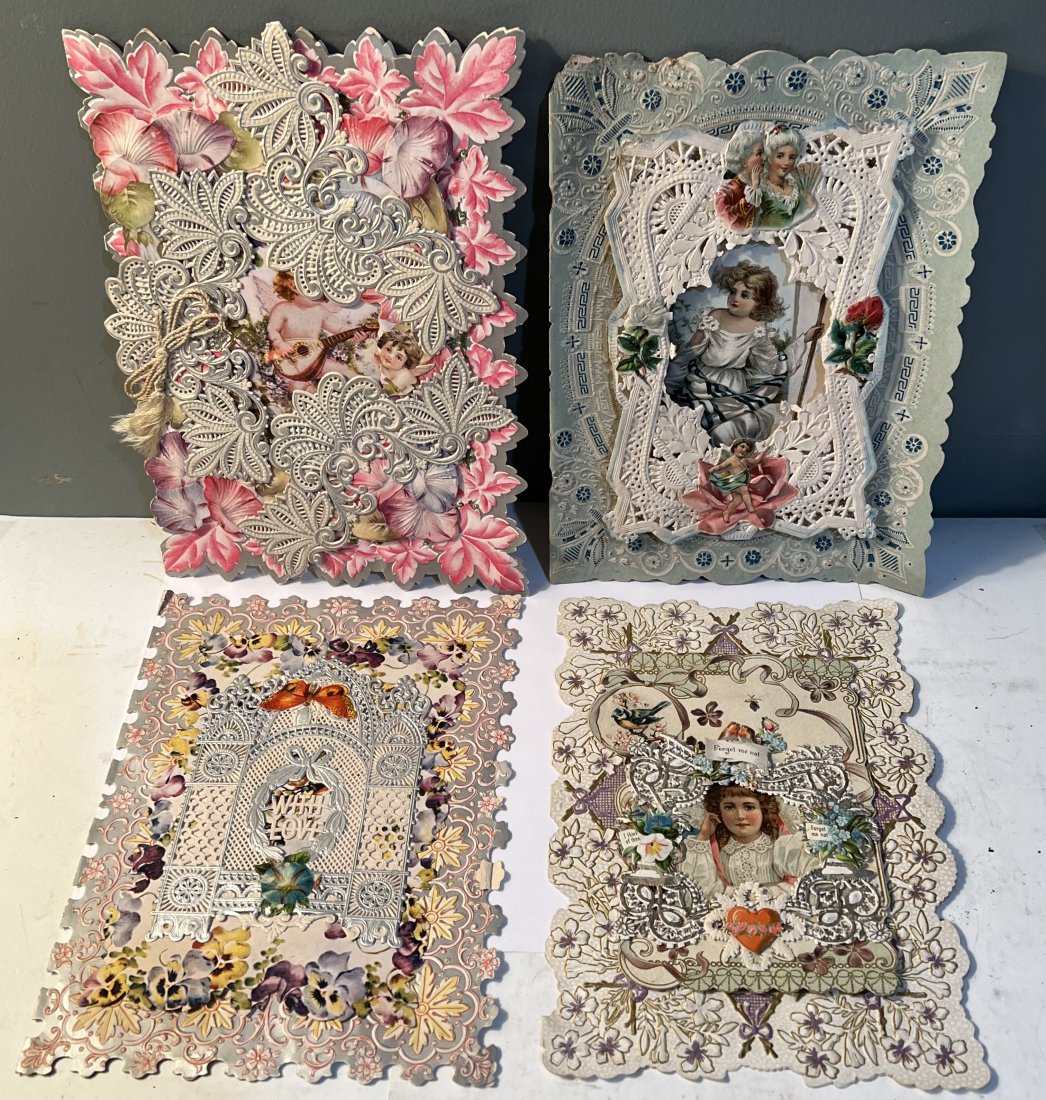 Lot of 4 Paper Lace Victorian Valentine Cards (1 of 15)