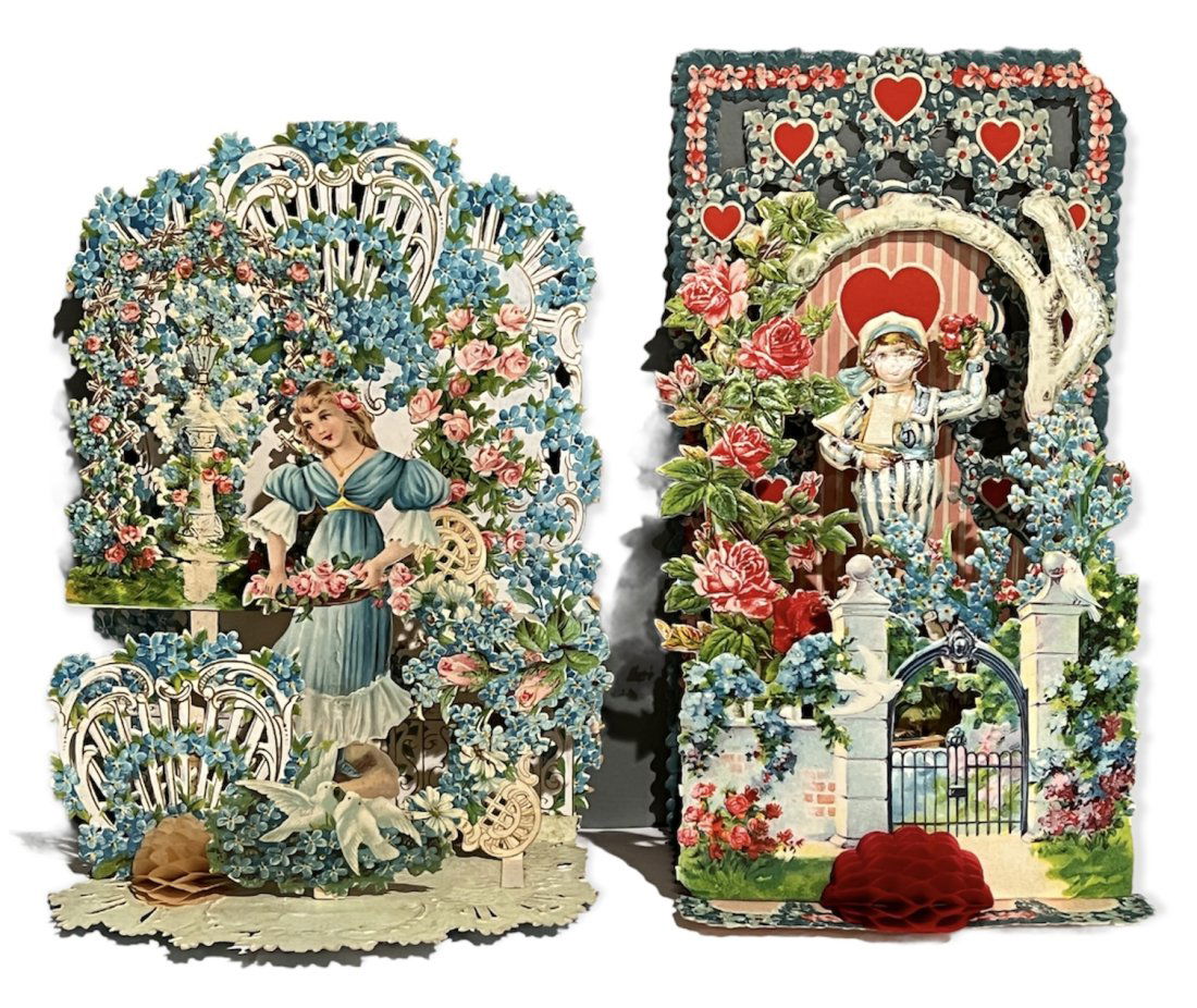 Lot of 2 Fold Out Die Cut Victorian Valentines (1 of 11)
