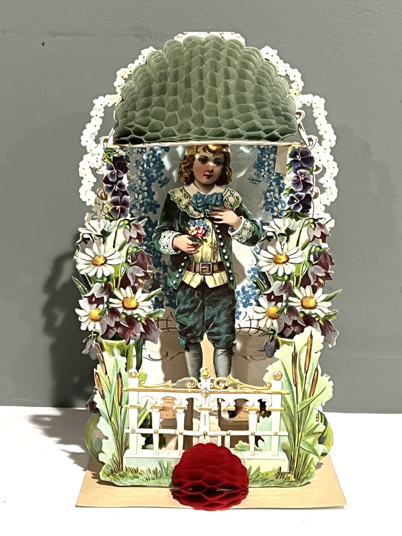 Antique Victorian Fold Out Die Cut Valentine Card (1 of 5)