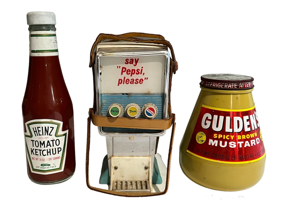 Lot of 3 Advertising Figural Transistor Radios Heinz Gulden and Pepsi (1 of 4)