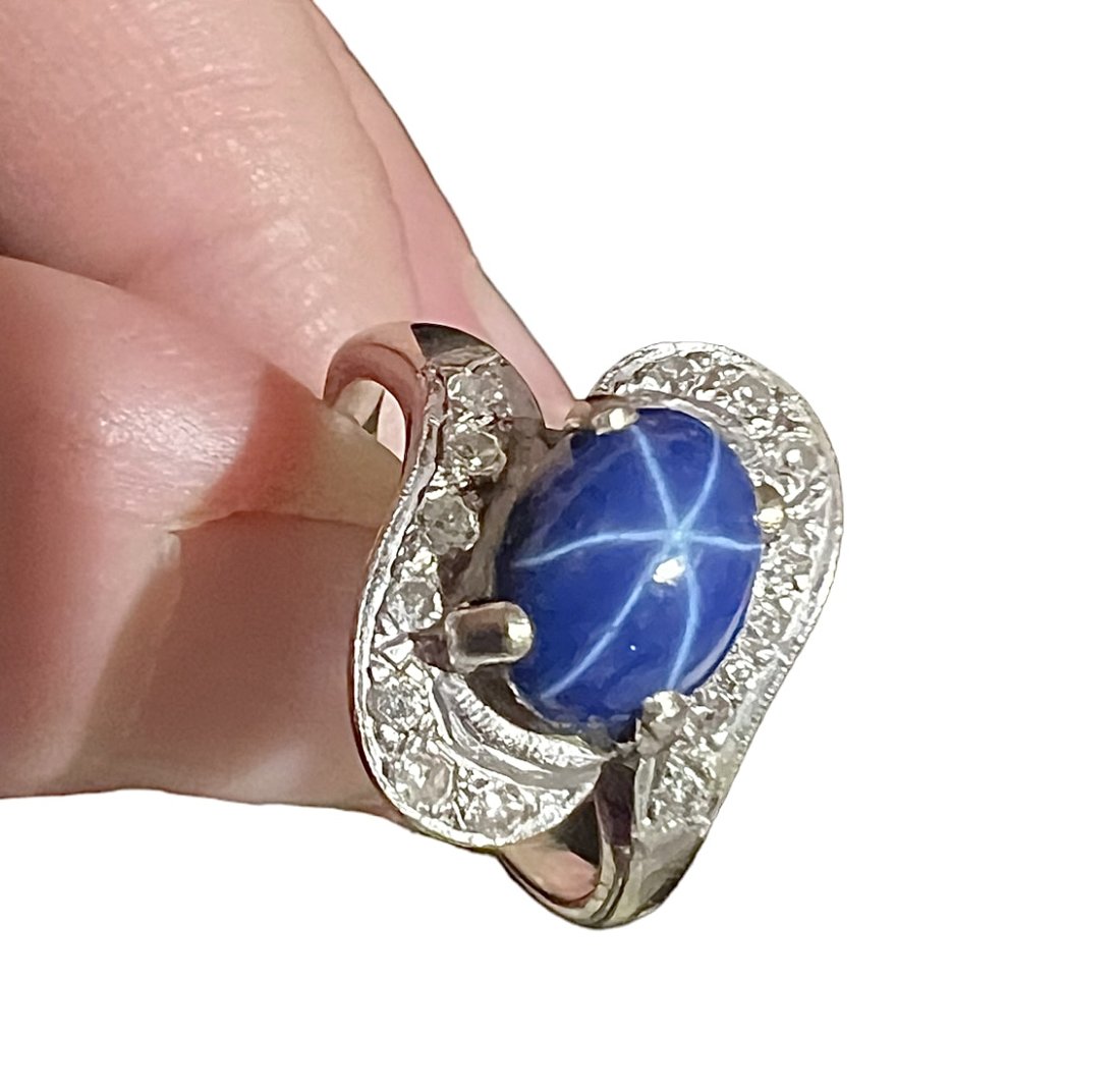 14K White Gold Star Sapphire Ring with Diamonds Size 8 (1 of 10)