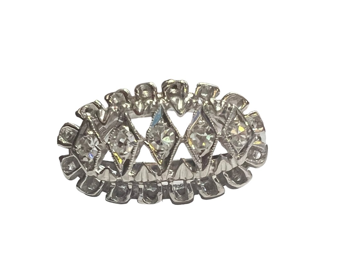 Vintage 14K White Gold Ring with Diamonds (1 of 5)