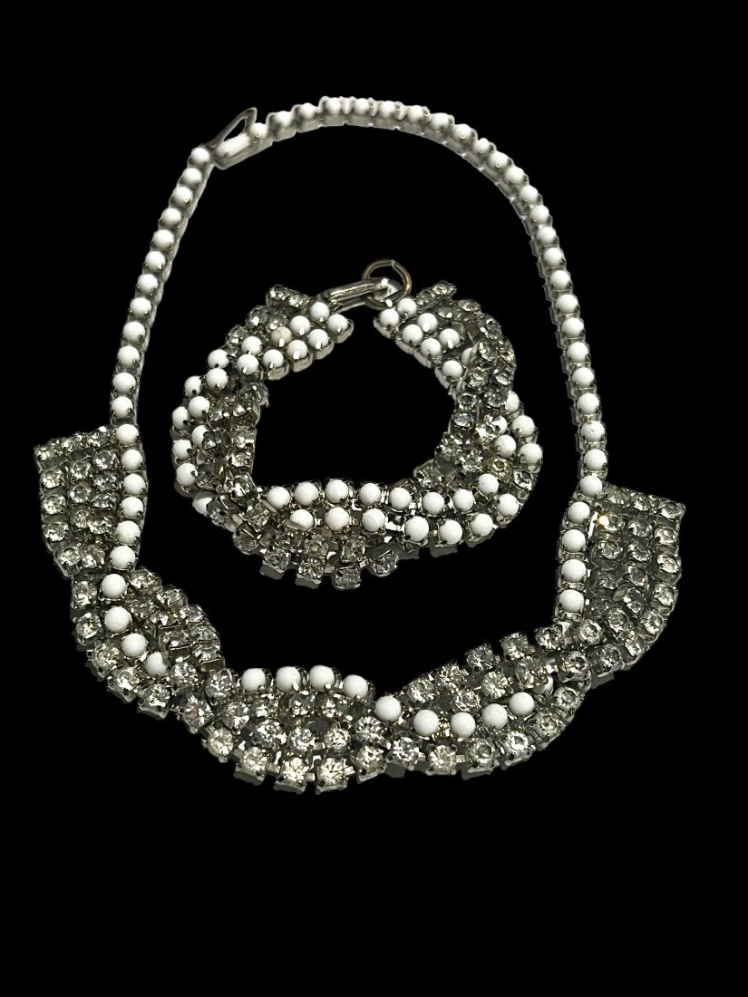 Vintage Rhinestone and Milk Glass Necklace and Bracelet Set: Vintage Rhinestone and Milk Glass Necklace and Bracelet Set.