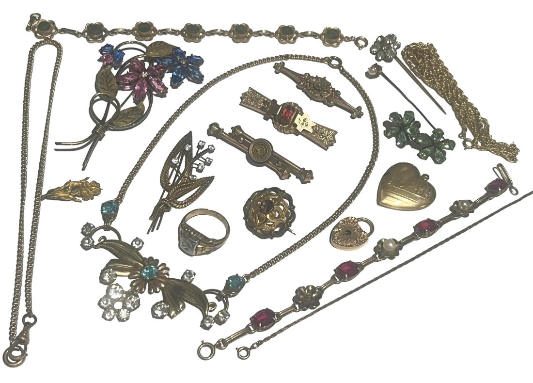 Lot of Antique and Vintage Jewelry Some Gold Filled: Lot of Antique and Vintage Jewelry Some Gold Filled.