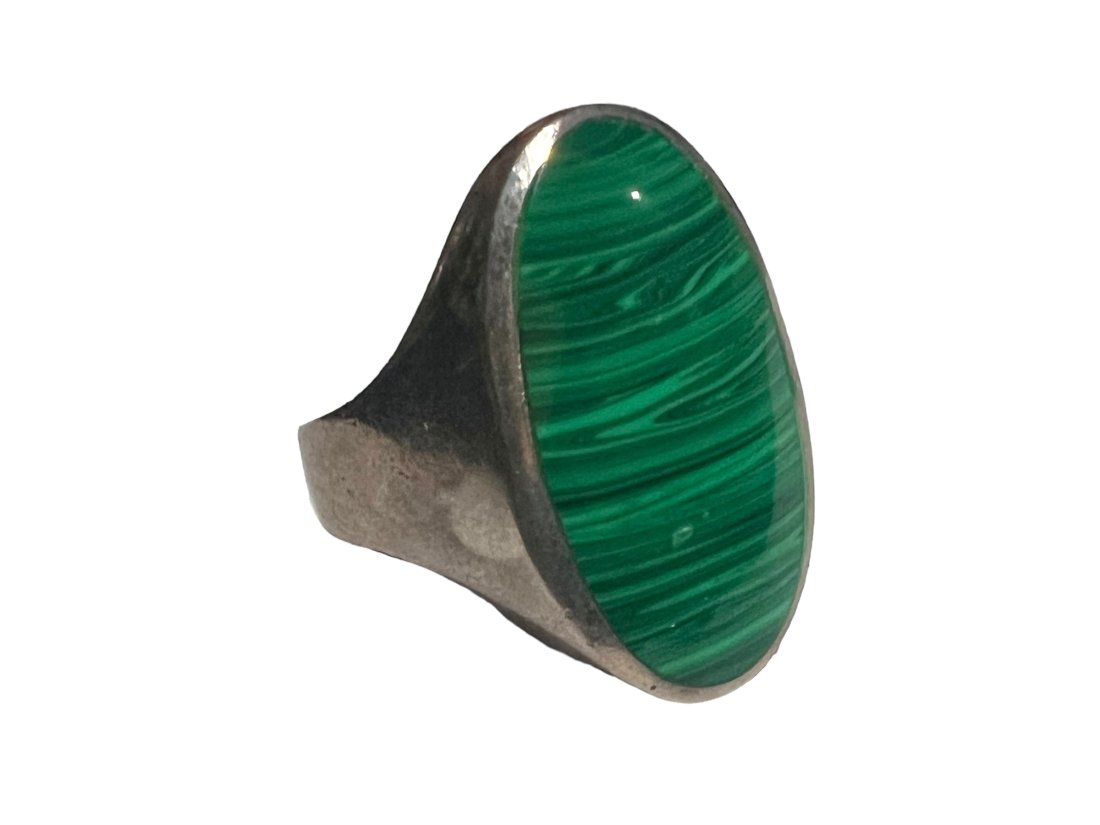 Large Sterling Silver Malachite Ring Size 11 (1 of 5)