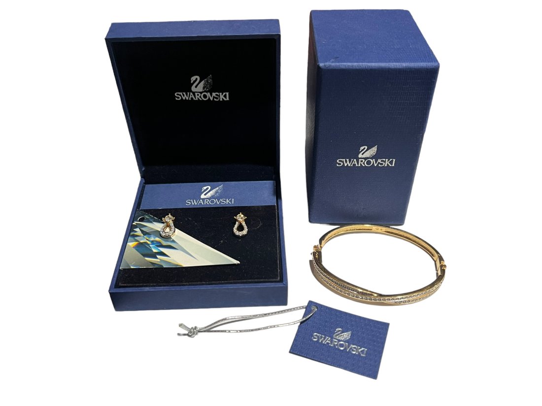 Swarovski Earrings and Swarovski Bracelet 2 Piece Lot in Original Boxes (1 of 6)