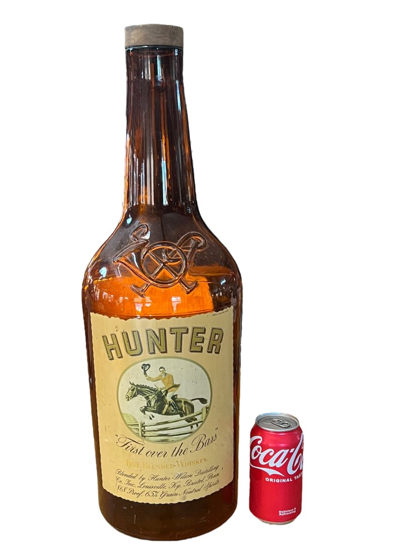 Old Hunter Whiskey Big Store Display Bottle (1 of 4)