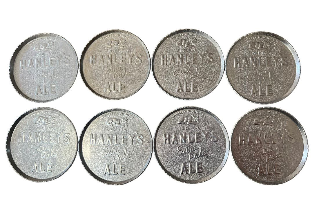 Set of Eight 1940s Hanley's Extra Pale Ale Beer Metal Coasters Original Box (1 of 4)