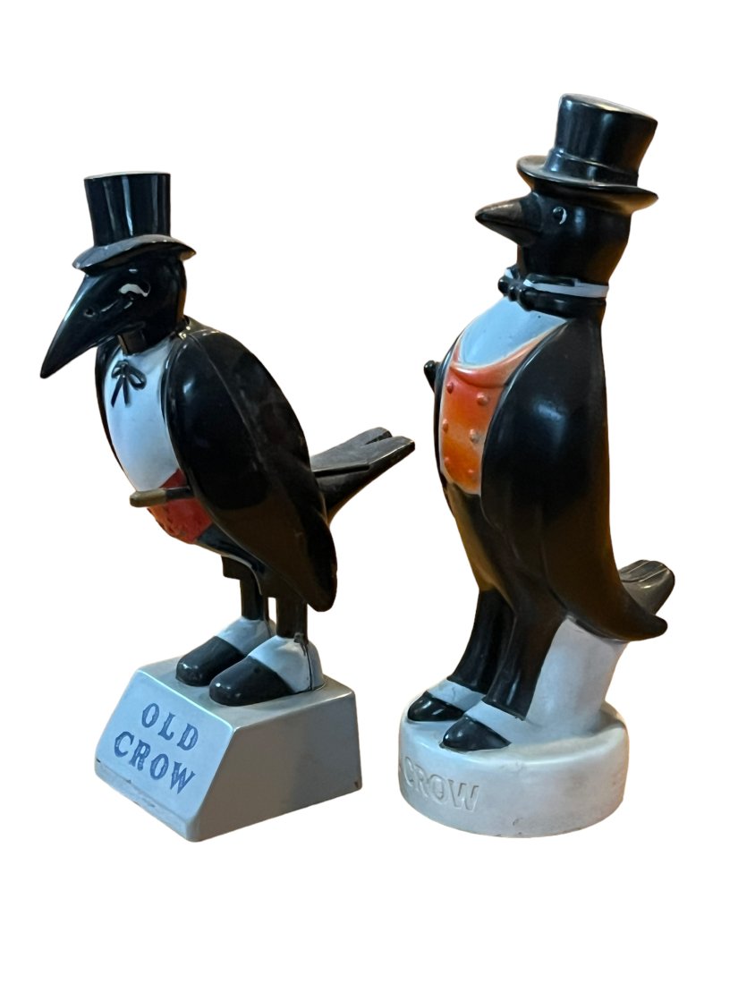 Vintage 2 Piece Lot Old Crow Bourbon Whiskey Back Bar Advertising Store Display (1 of 9)
