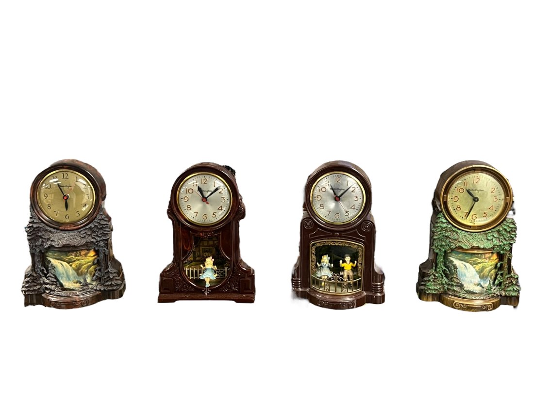 Lot of 4 Mastercrafters Novelty Clocks Swingers and Motion (1 of 5)