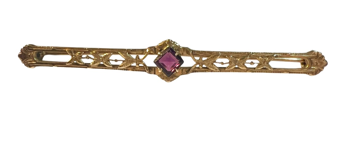 10K Gold Victorian Bar Pin (1 of 6)