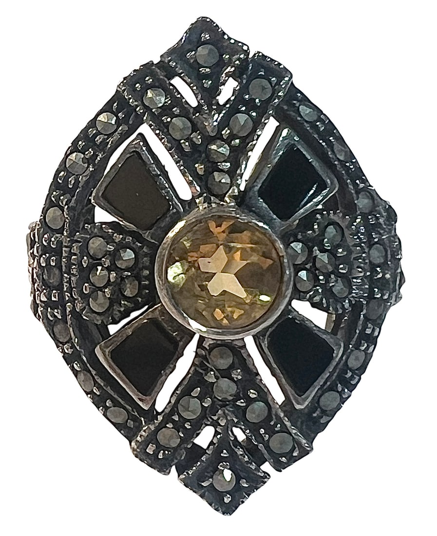 Art Deco Sterling Silver Marcasite and Citrine Ring: Art Deco Design Sterling Silver Marcasite and Citrine Ring. Size 10