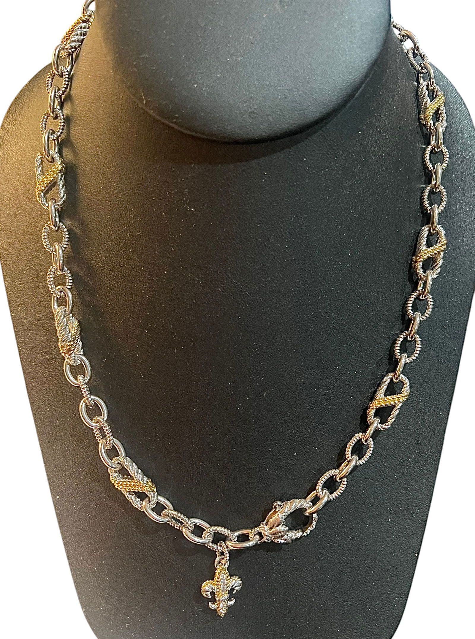 Judith Ripka Sterling Silver Two Toned Chain with Fleur-de-lis: Judith Ripka Sterling Silver Two Toned Chain with Fleur-de-lis. Chain is 18 inches long.