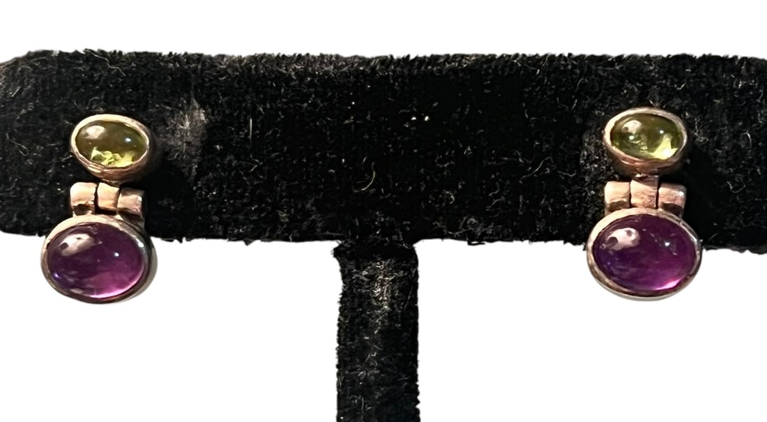 Sterling Silver Amethyst and Peridot Acleoni Earrings: Sterling Silver Amethyst and Peridot Acleoni Earrings.