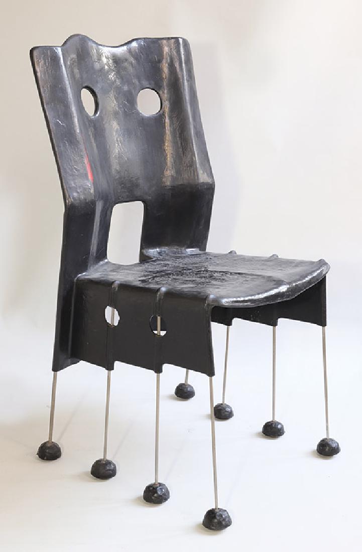 Chair Green Street Gaetano Pesce, Vitra: Molded polyurethane resin over fiberglass underlay, black with individual red line, metal, rubber. 93 x 49 x 48 cm. On the bottom manufacturer label of Vitra with object designation., Design 1984-86, 
