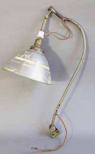 Curt Fischer, Ronneberger & Fischer, first production: First version of the work light Midgard 'Tischarm / Peitsche'. Draft 1923-25. Nickel-plated metal, aluminum reflector, polished inside, white ceramic. 65 x 27 x 80 cm. This is the first version withou