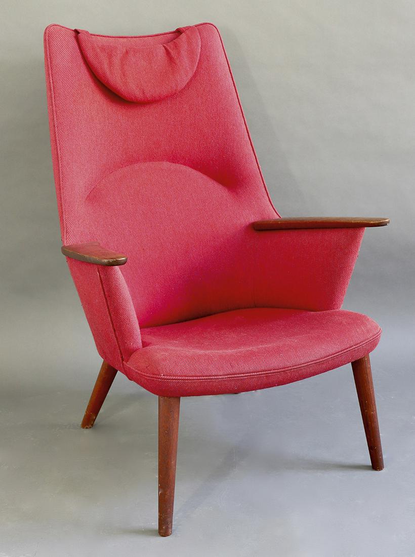 Hans J. Wegner Lounge Chair AP 27 Mama Hans J. Wegner JH 719 lounge chair