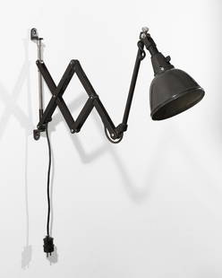 Curt Fischer, Ronneberger&Fischer, Midgard Scissor Lamp: Curt Fischer Industriewerk Auma Ronneberger & Fischer Midgard scissor lamp / wall lamp. Draft 1920s. Brown-grey painted and nickel-plated metal. L. max. 107, W. 16.5 cm. Inscribed several times with M