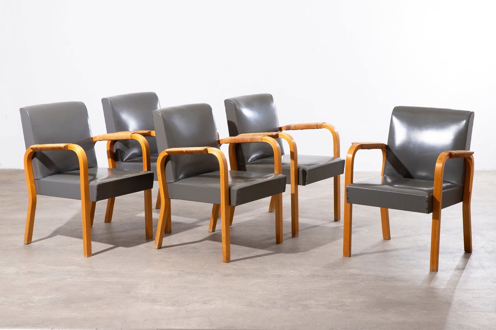 Alvar Aalto, 5 armchairs, model no. 46 (1 of 7)