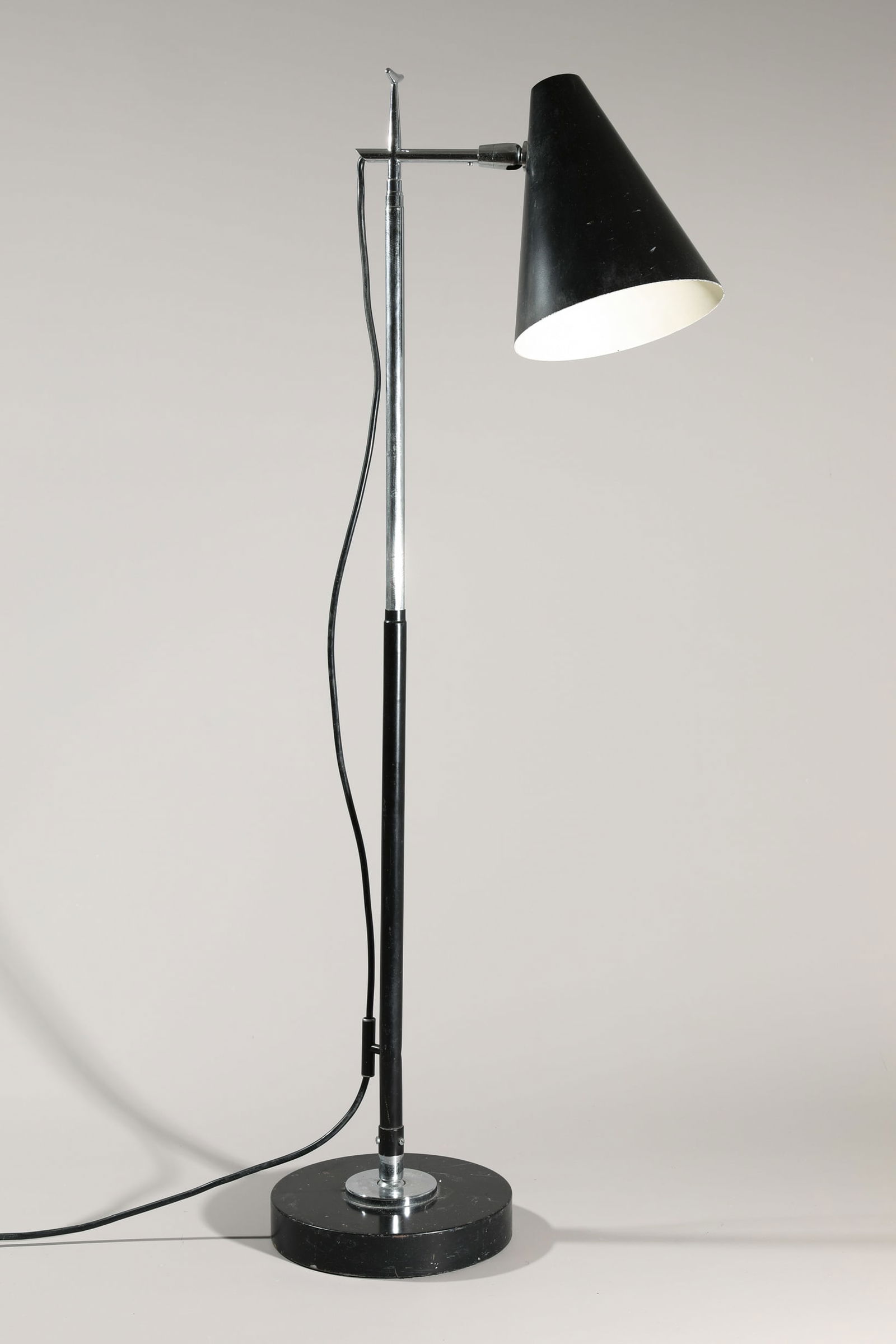 Ostuni & Forti, O-Luce, adjustable floor Lamp, model 201 (1 of 4)