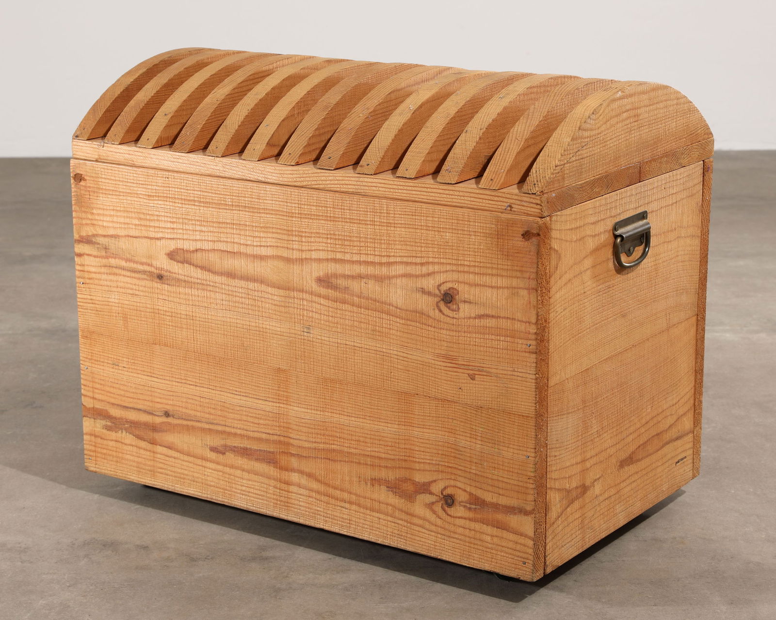 Mario Ceroli, Poltronova, smaller chest from the Annabella series (1 of 5)