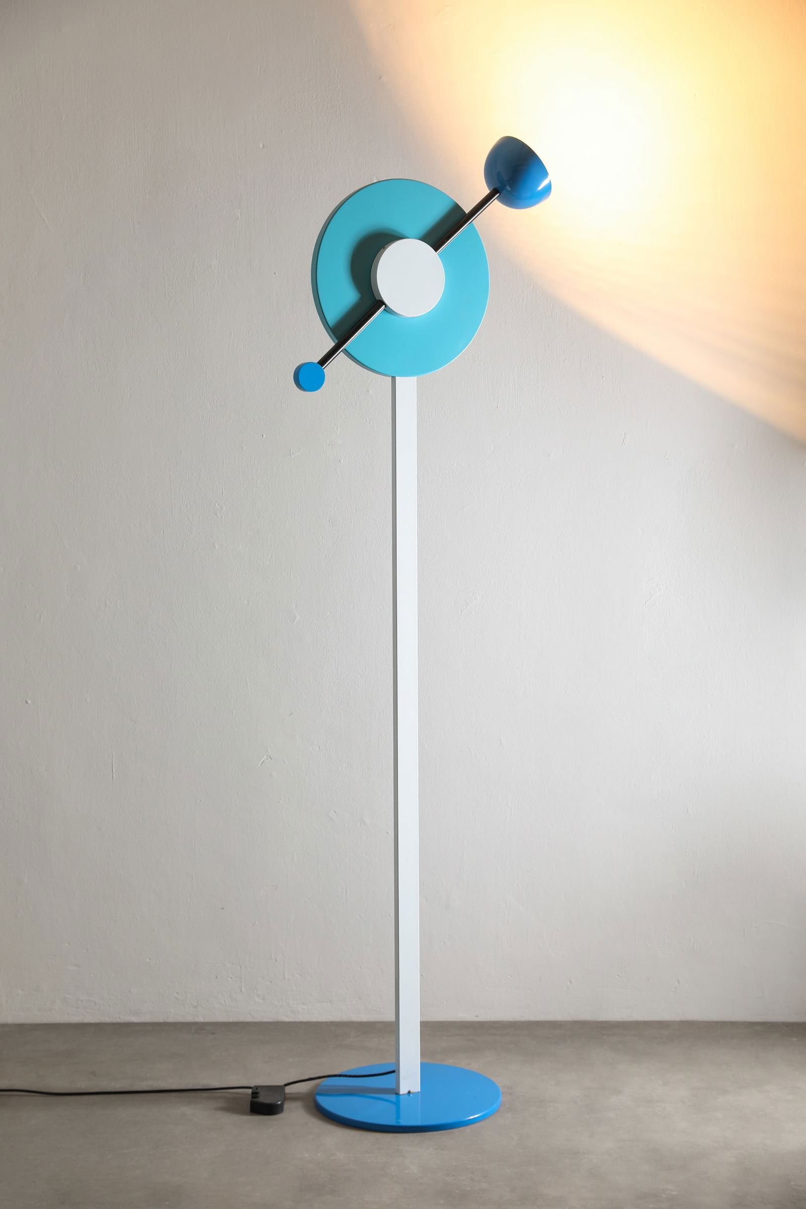 Martine Bedin, Memphis, Floor Lamp, model Charleston (1 of 6)