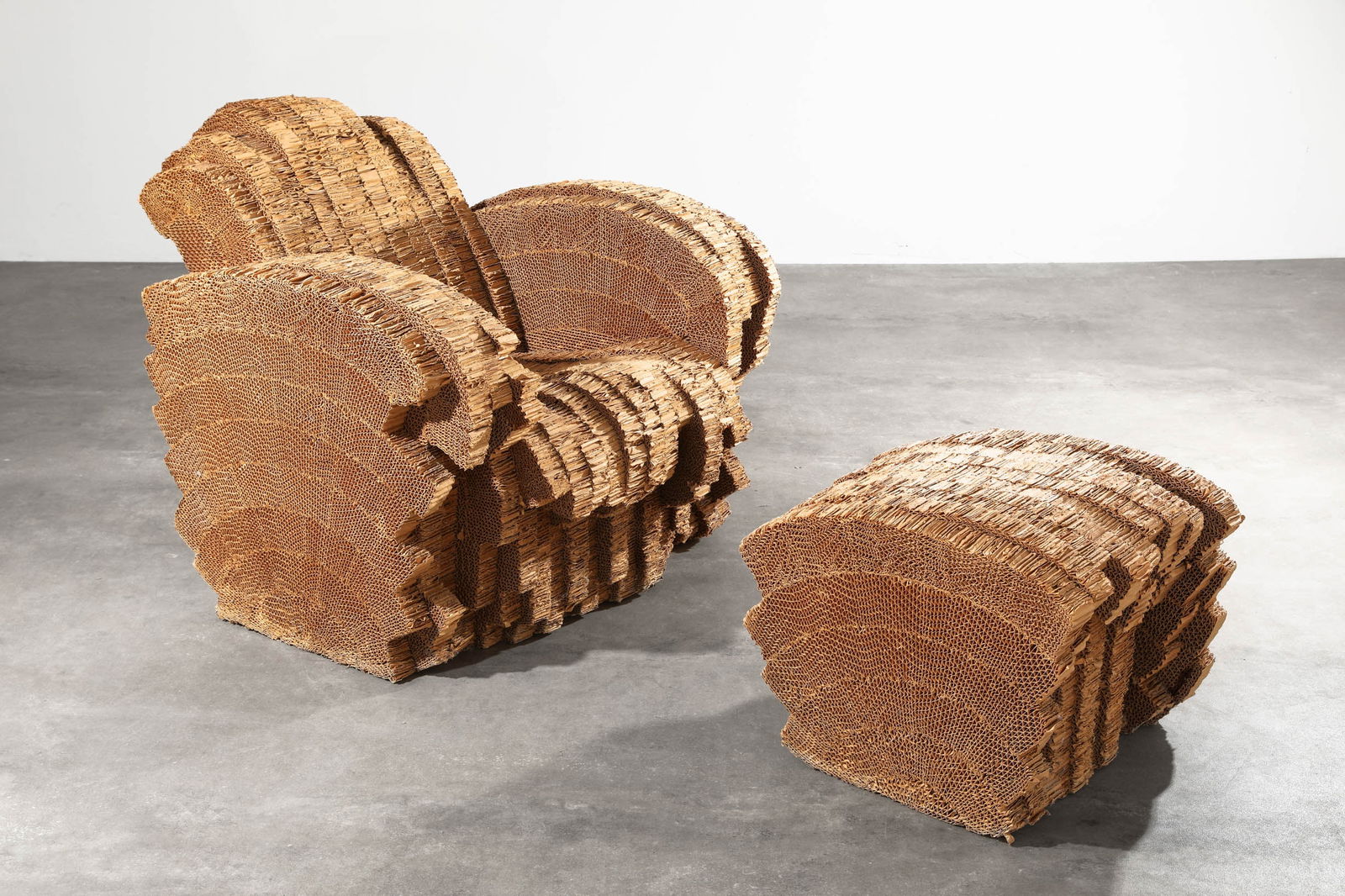 Frank O. Gehry, Vitra, limited and signed Lounge chair, model Little Beaver + ottoman 22 / 100 (1 of 9)