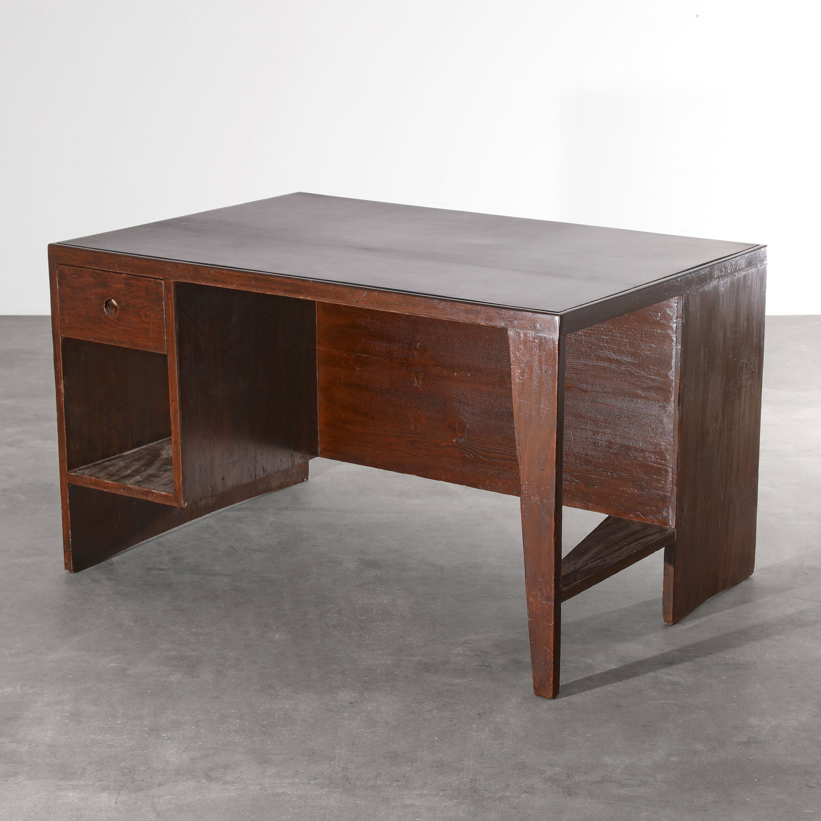 Pierre Jeanneret, Clerk's Desk from the High Court in Chandigarh (1 of 5)