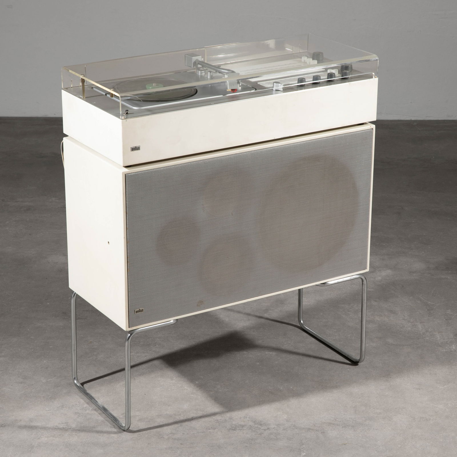 Dieter Rams, Stereo system model Audio 1 + loudspeaker model L 60 (1 of 5)