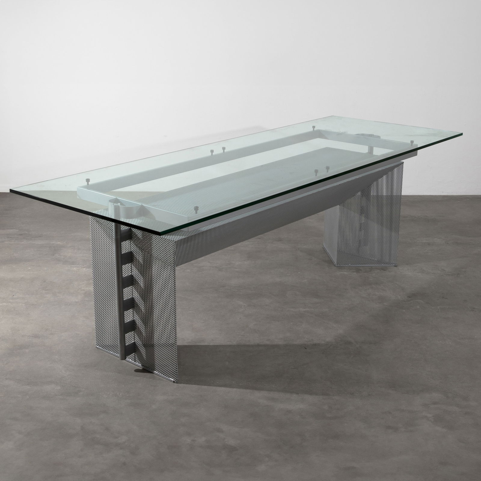 Mario Botta, Dining table model Tesi (1 of 4)