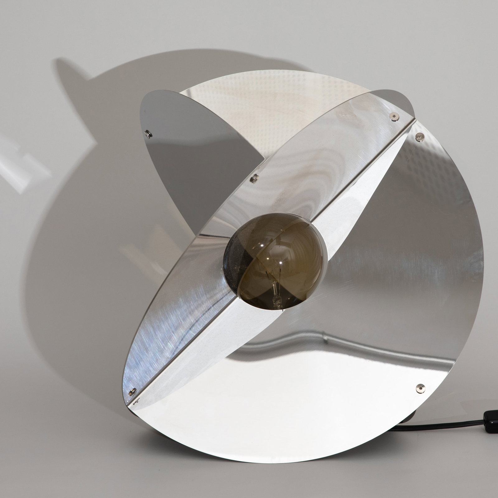 Rinaldo Cutini, Floor or table lamp model Luna Lamp (1 of 2)