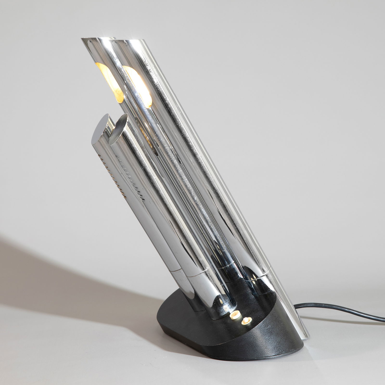 Mario Faggian, Table lamp model T443 President (1 of 6)