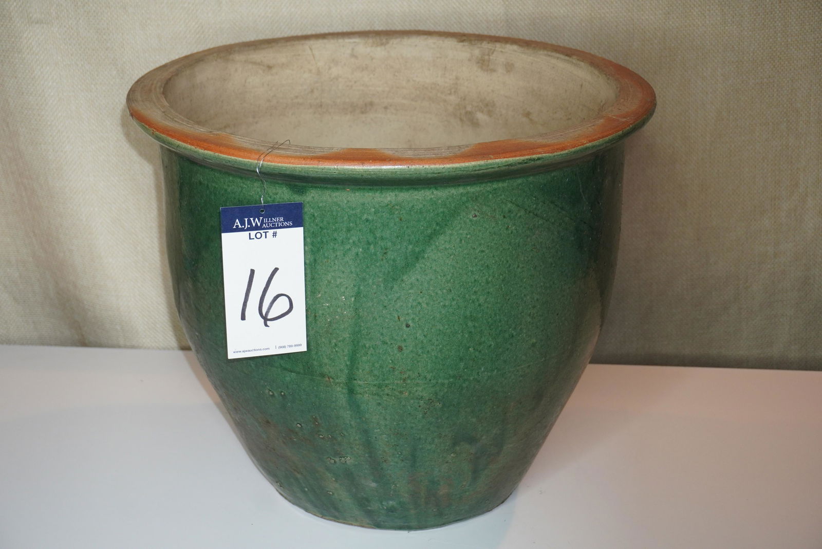 GREEN GLAZED CLAY GARDEN POT (1 of 3)