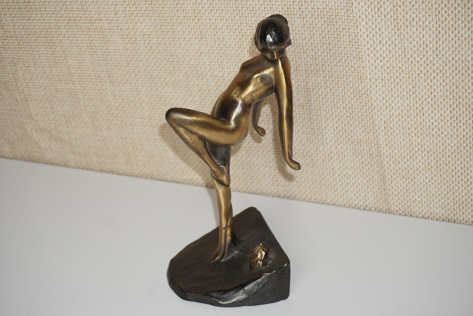 FRANKART SARSAPARILLA ART DECO FIGURAL STATUE: FRANKART BRONZE ART DECO LADY & FROG FIGURAL STATUE, 10"H, VERY GOOD CONDITION